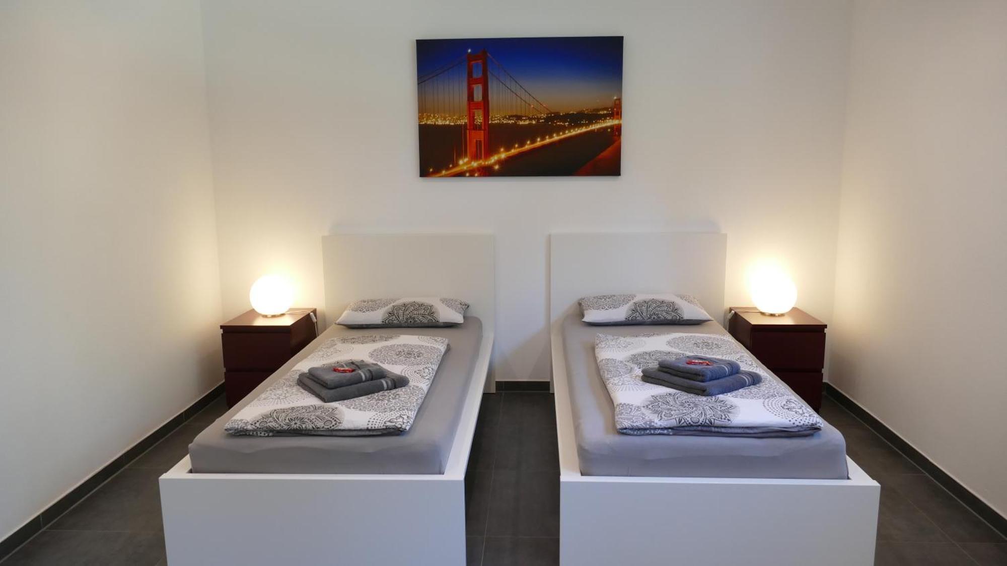 Luxury Weingarten Homestay *